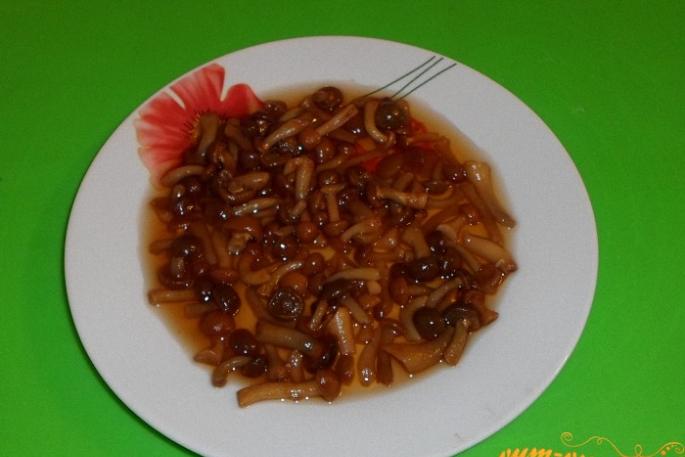Merluci me patate dhe kërpudha, recetë nga Sallata Natalie me shkopinj gaforre