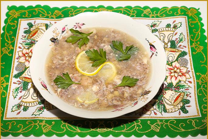 Recipe: Classic jellied meat - with beef tails Option with pork legs
