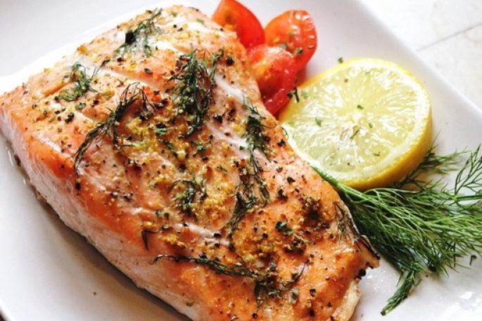 How to bake salmon in foil in the oven