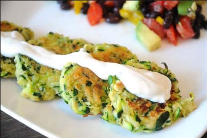 Zucchini pancakes with sour cream and garlic Zucchini pancakes with cheese and garlic