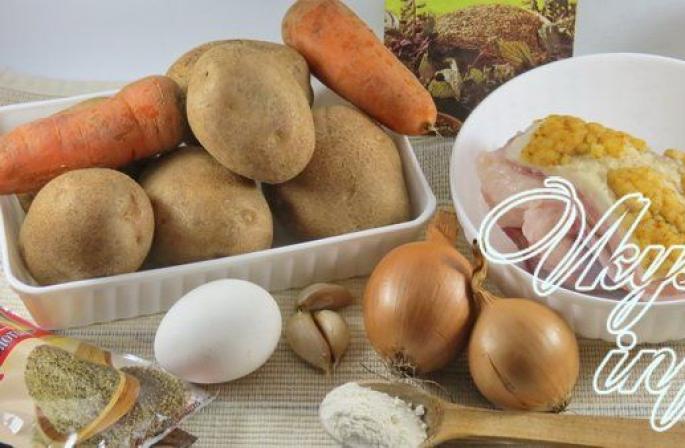Kartupeļu babka ar vistu uz rupjās rīves Kartupeļu babka cepeškrāsnī recepte
