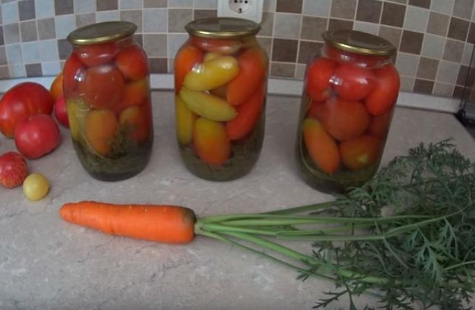 Kā sagatavot tomātus ziemai, mēs pētām metodes