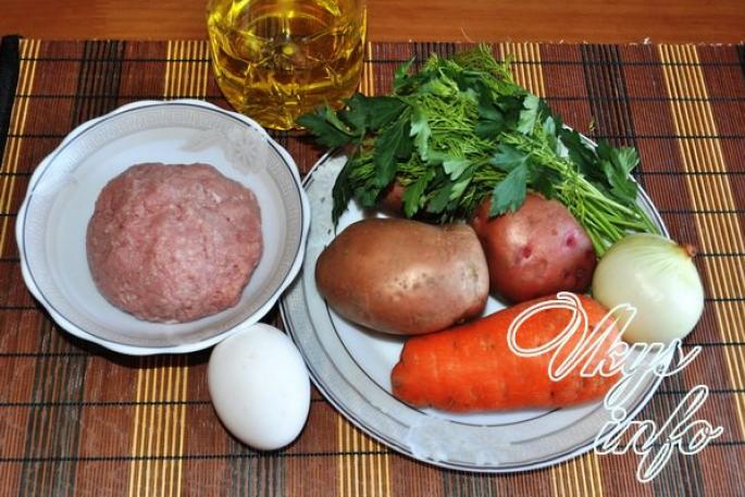 Soupe de pommes de terre aux boulettes de viande comme à la maternelle Comment cuisiner la soupe de pommes de terre aux boulettes de viande