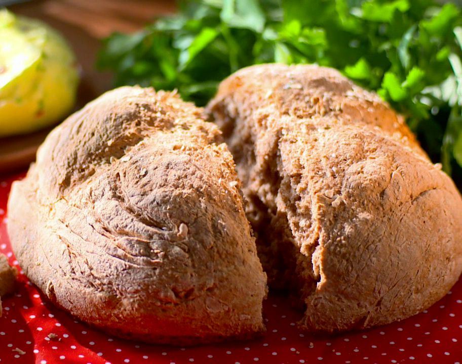 Çok değişkenli basit ve lezzetli ekmek nasıl pişirilir Çok değişkenli basit ve lezzetli ekmek nasıl pişirilir