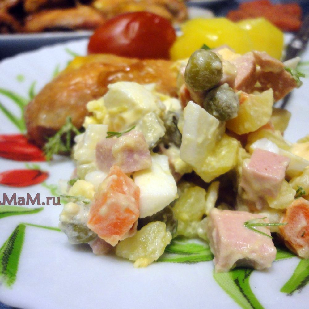 Tavuk ve kuru erik ile bir salata Tenderness nasıl hazırlanır Tavuk ve kuru erik ile bir salata Tenderness nasıl hazırlanır