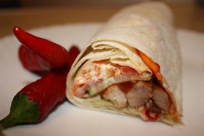 Shawarmayı evde pişirme yöntemi Shawarmayı evde pişirme yöntemi