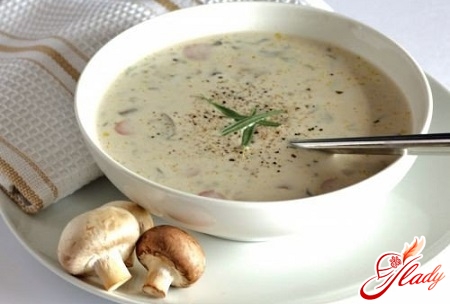 Mantar Çorbası için Reçete Mantar Çorbası için Reçete